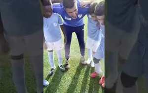 Nos U11 VAINQUEUR du tournoi (16 équipes) à Bagneux… 